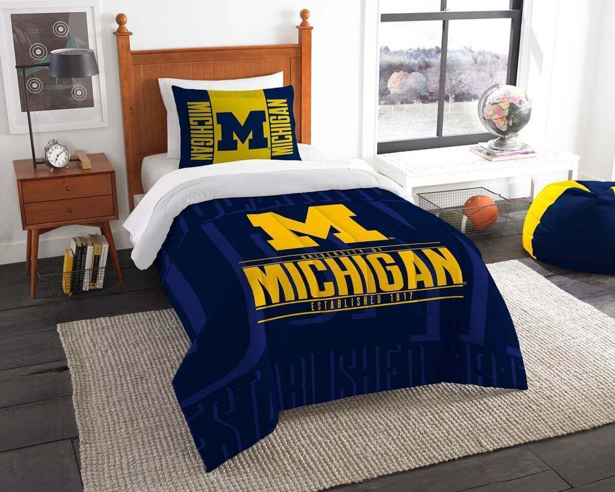 Michigan-Wolverines-Bedding-Set-1-Duvet-Cover-2-Pillow-Cases Michigan Wolverines Bedding Set - 1 Duvet Cover & 2 Pillow Cases