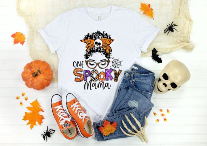 Spooky Mom Shirt Halloween Party Halloween Mom Shirt Halloween T-Shirt Hocus Pocus Shirt Halloween Funny Tee Halloween Shirt