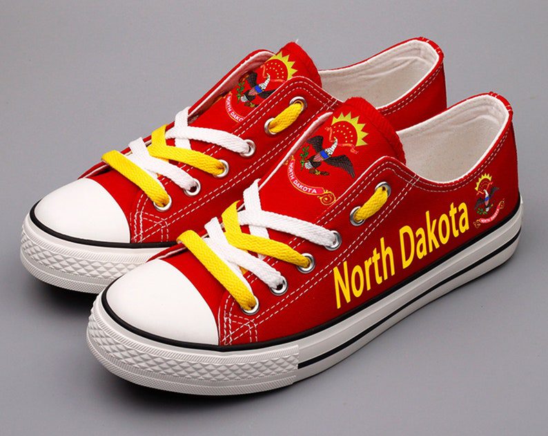 North-Dakota-Low-Top-Canvas-Shoes-North-Dakota-State-ELT1131 North Dakota Low Top Canvas Shoes North Dakota State ELT1131