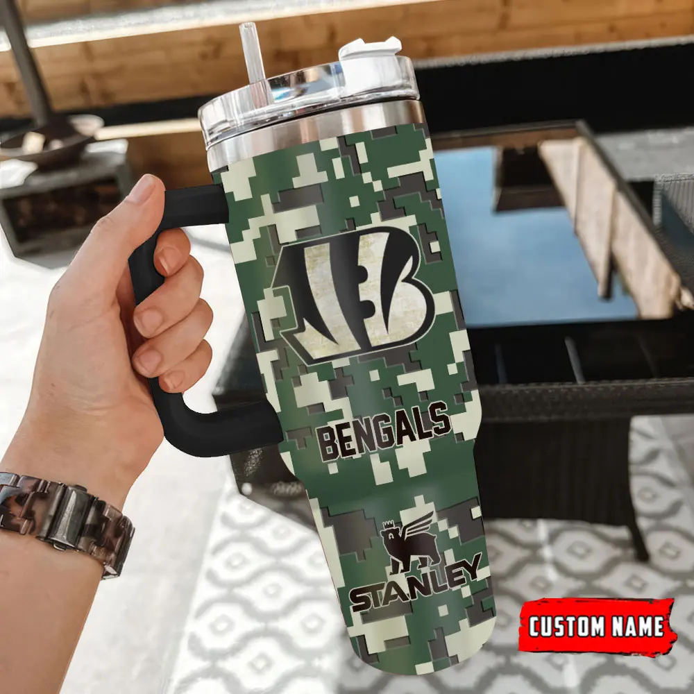 Cincinnati-Bengals-Personalized-NFL-Camo-Military-Green-Pattern-Stanley-Tumbler-40Oz-2