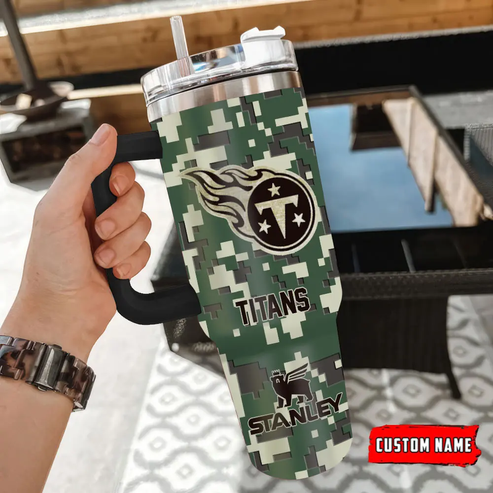 Tennessee-Titans-Personalized-NFL-Camo-Military-Green-Pattern-Stanley-Tumbler-40Oz-2