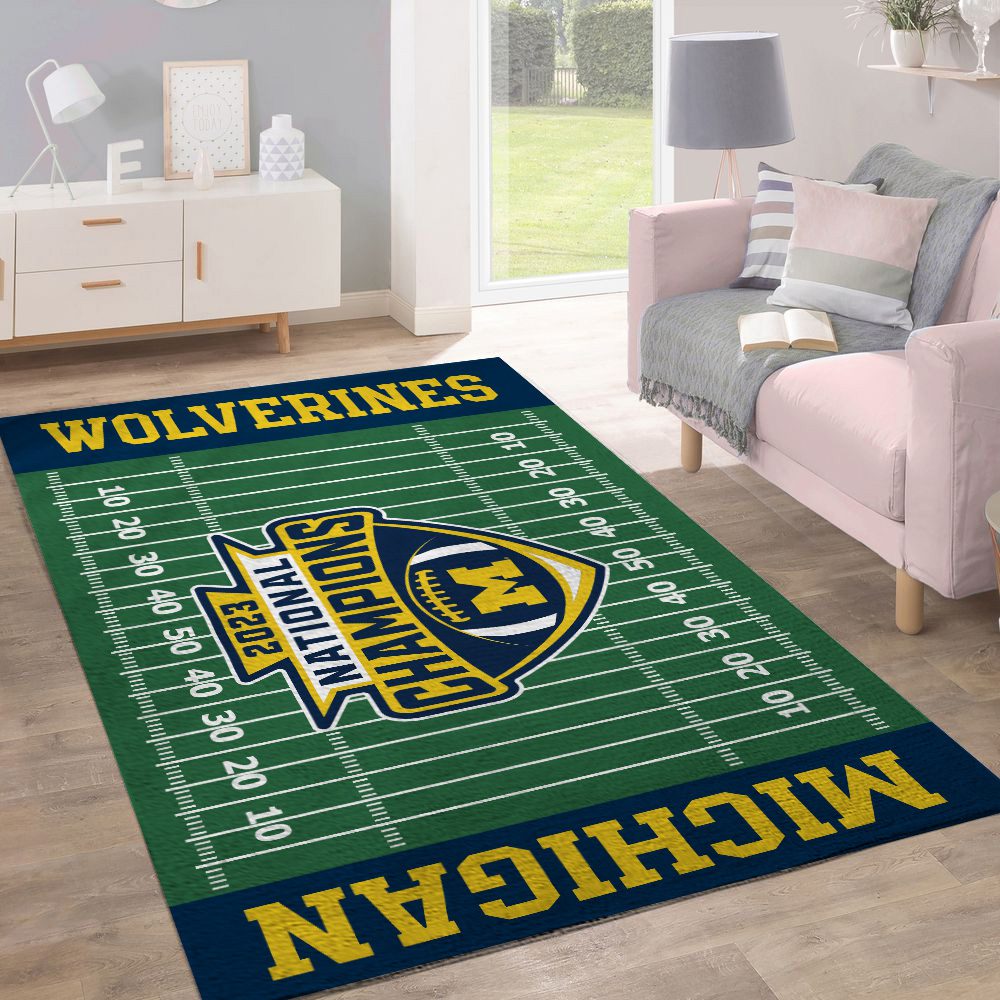Michigan-Wolverines-Football-Rectangular-Rug-Floor-Decor-GRR1120-2