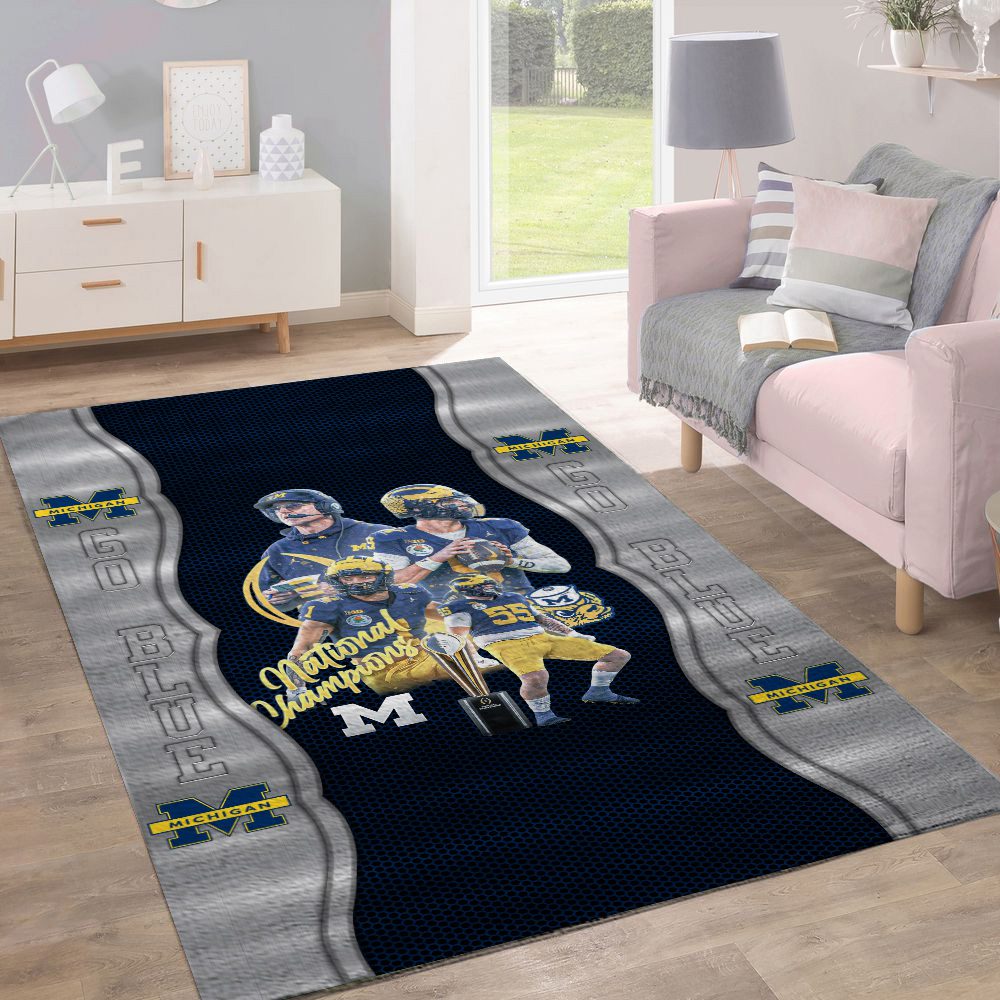 Michigan-Wolverines-Football-Rectangular-Rug-Floor-Decor-GRR1123-2
