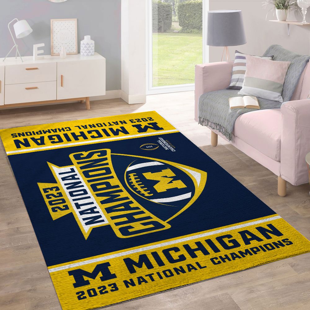 Michigan-Wolverines-Football-Rectangular-Rug-Floor-Decor-GRR1130-2